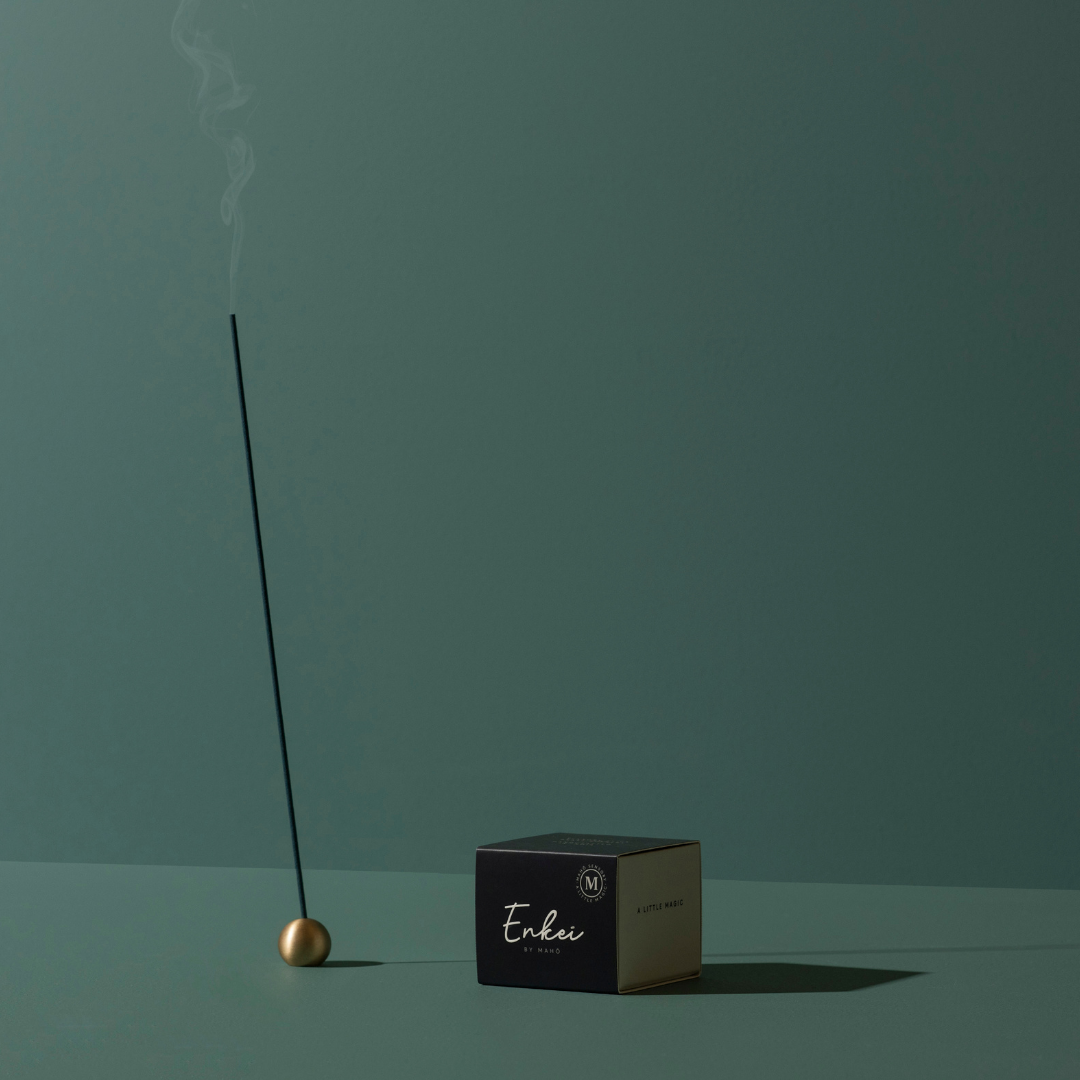 Enkei reykelsisstandur